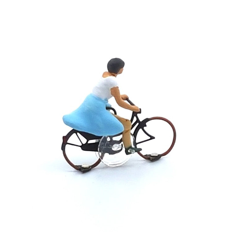 Ready-to-run Female Cyclist